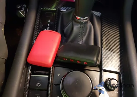 2019 Mazda Mazda3 Premium Package из США, поврежденный, VIN 3MZBPAEM6KM104320